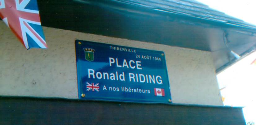 Plaque in Thiberville honouring Ronald Riding
